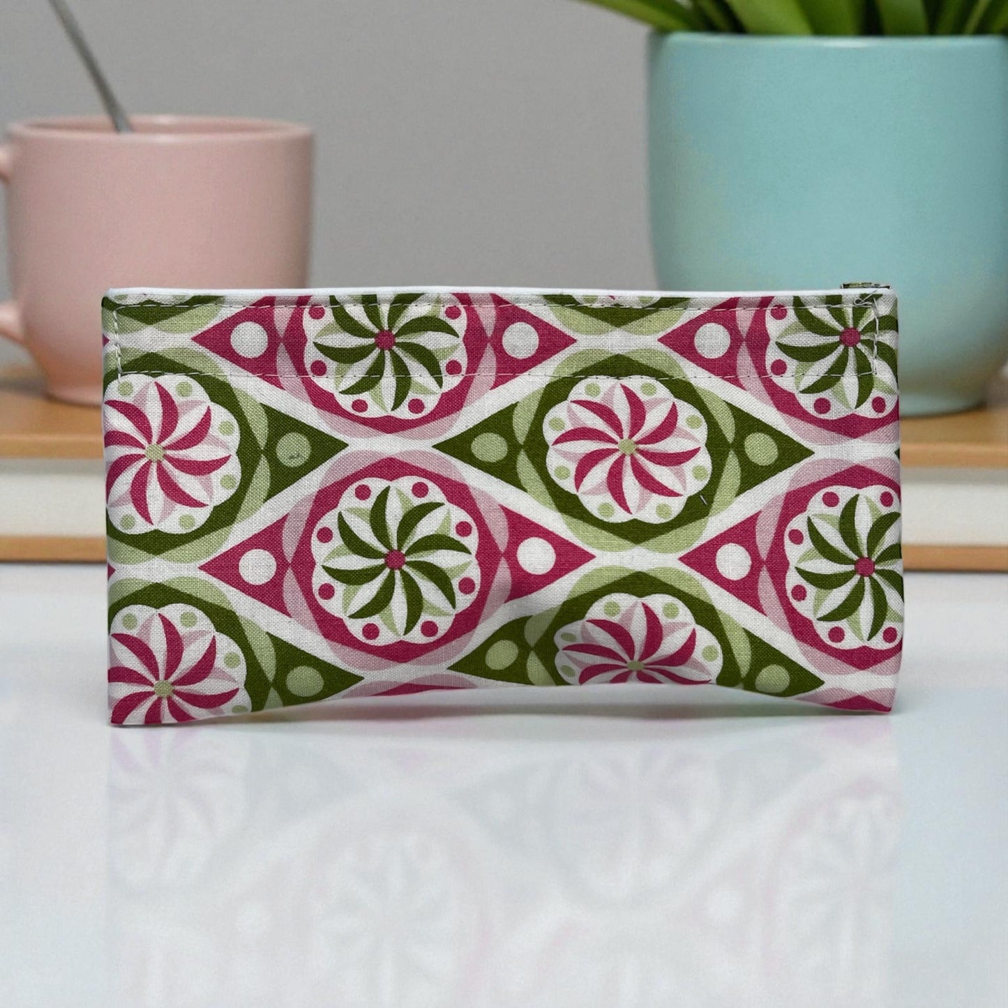 Uzsi tasak (kis méret)