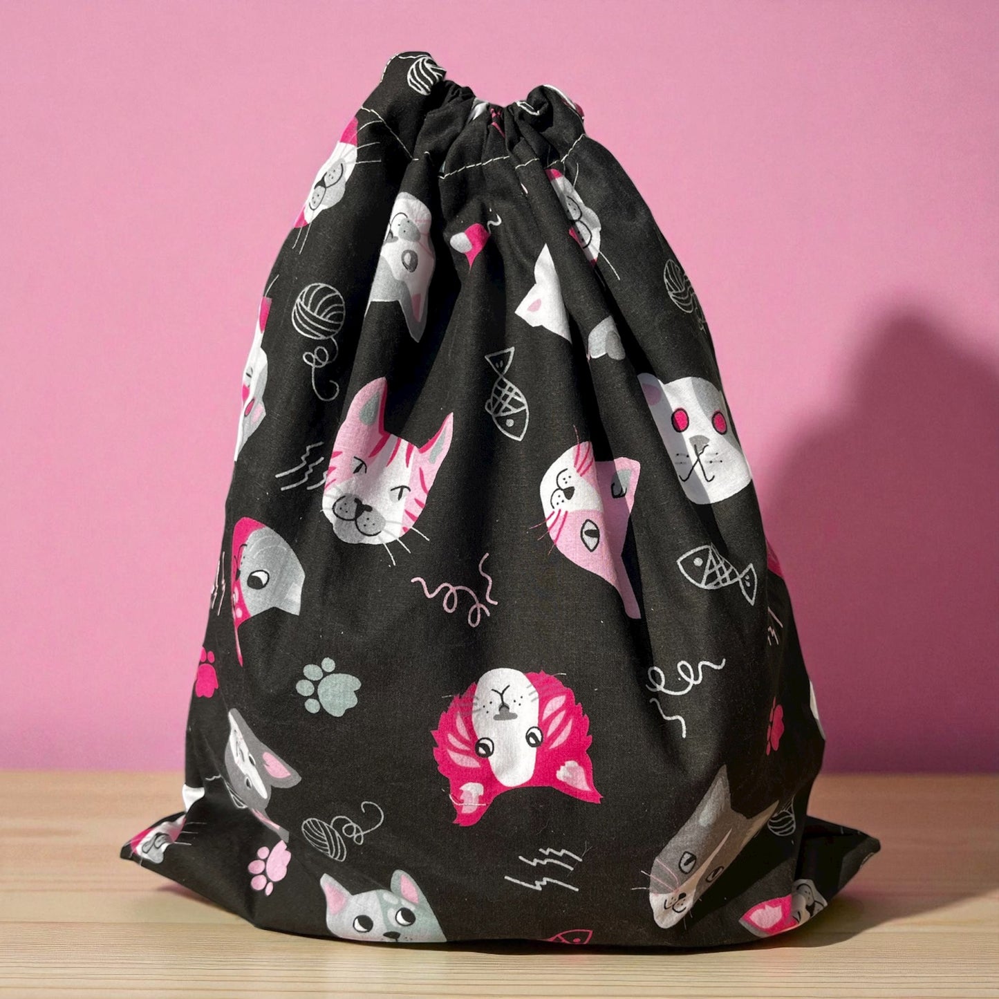 Frissentartó Kenyeres zsák